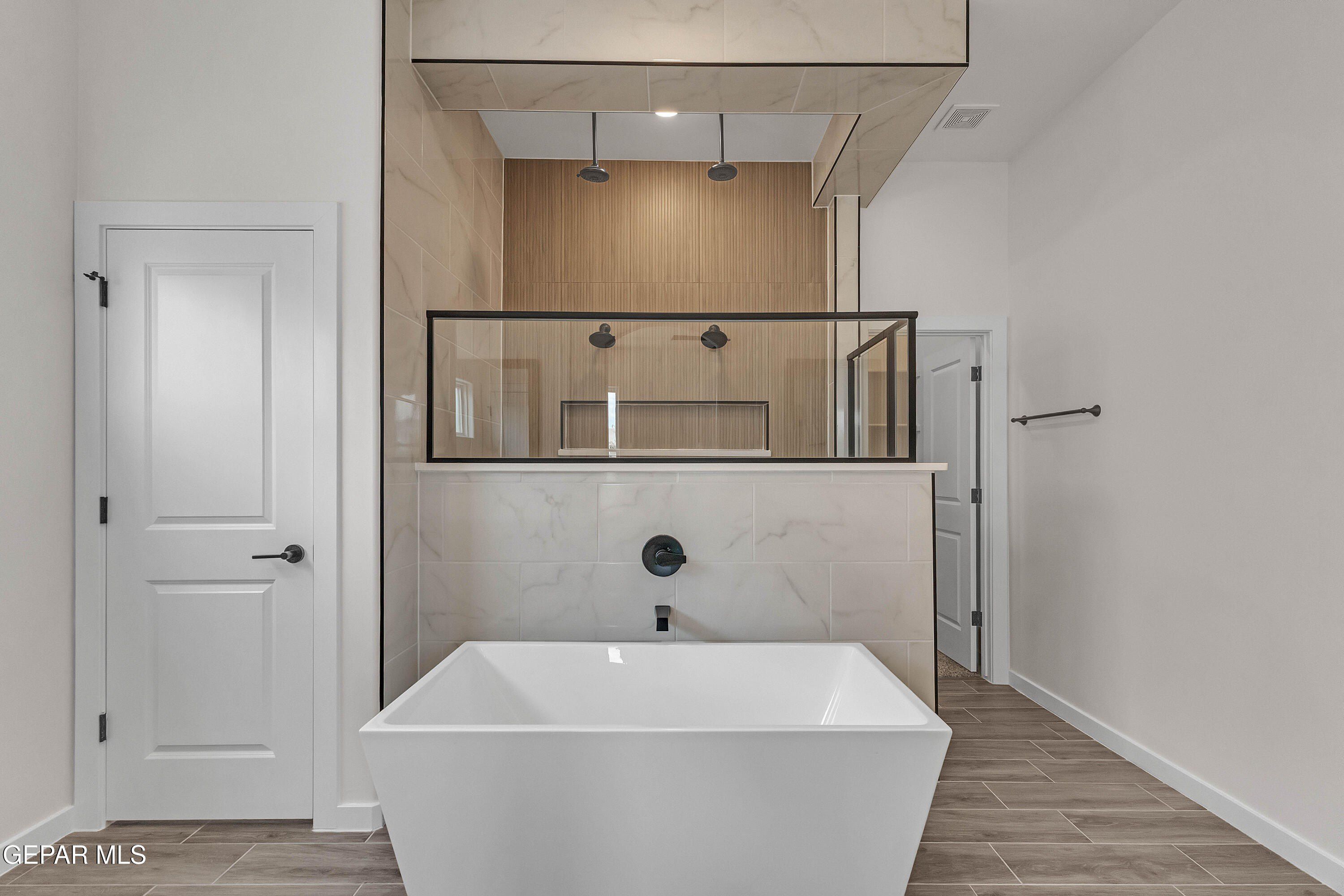 504 Bluegruff Street. Horizon City, TX 79928