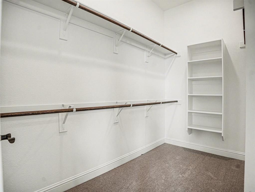 6830 Southrock Drive. Midlothian, TX 76065