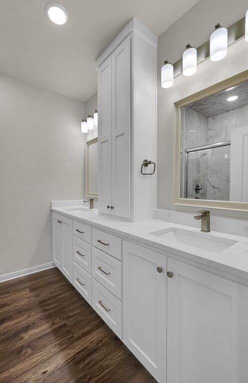 128 Morris Court. McGregor, TX 76657