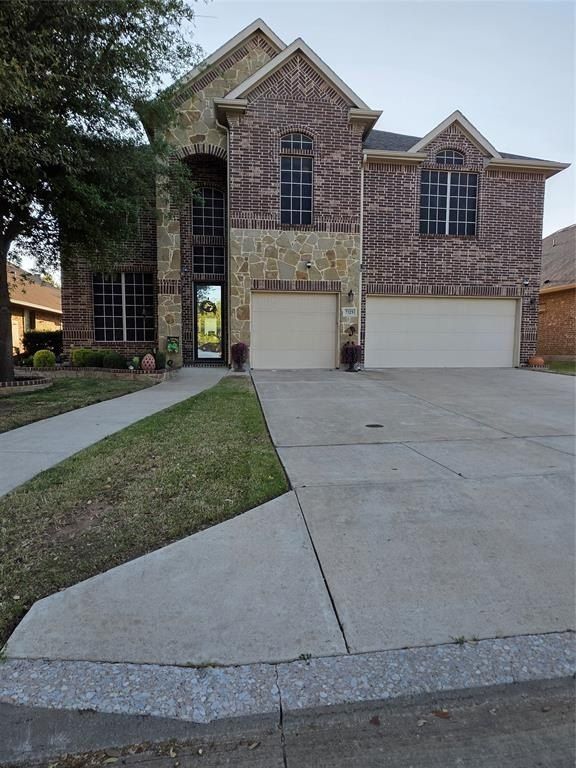 7329 San Diego Trail. Fort Worth, TX 76131