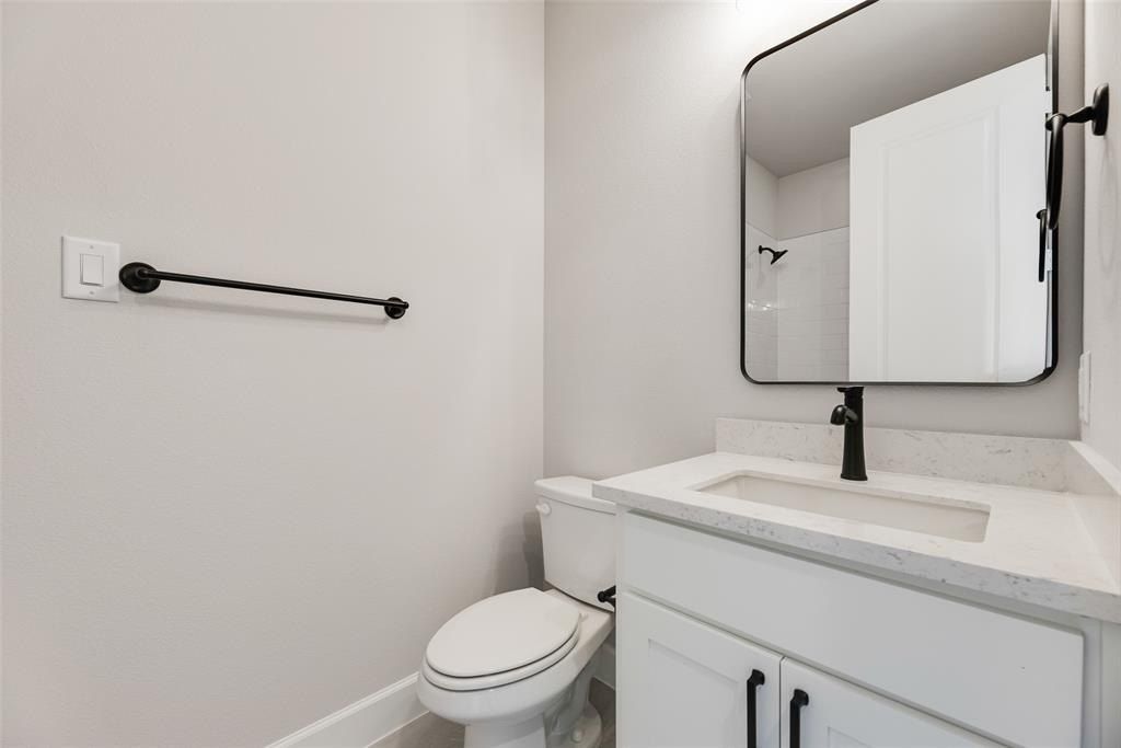 5251 Sunset Road. Caddo Mills, TX 75135