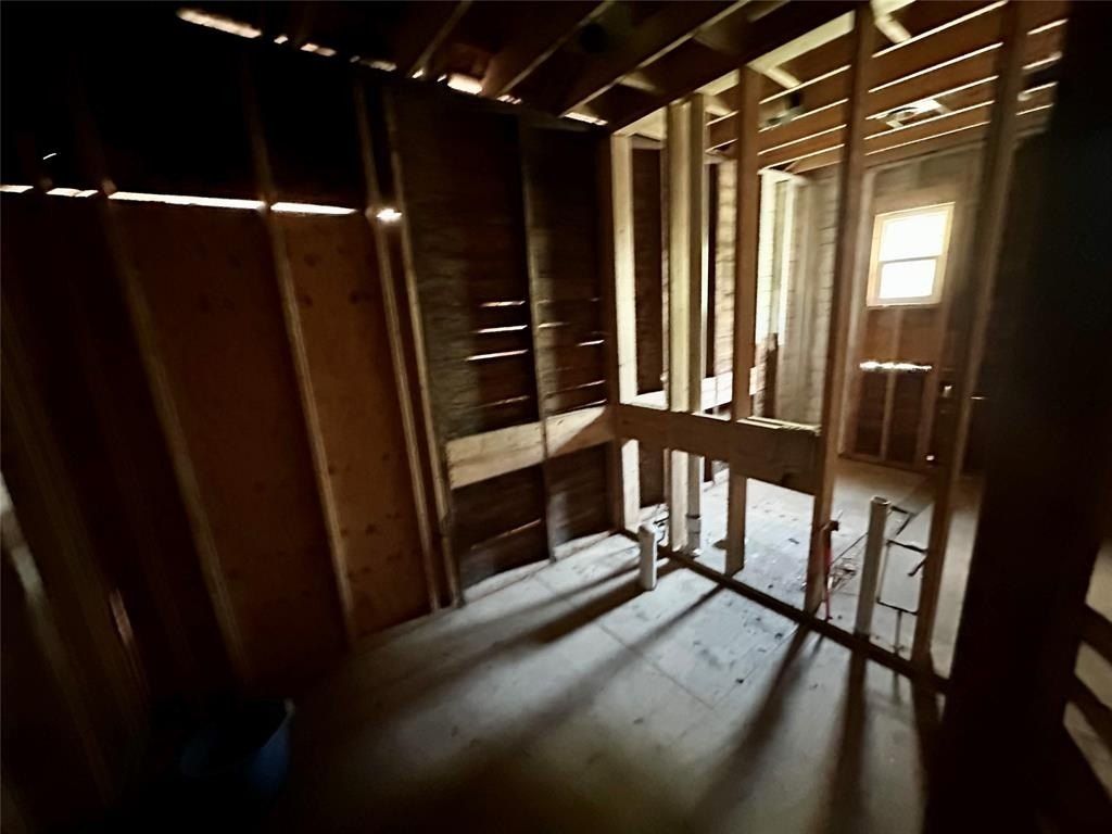 3022 25 Th Street. Fort Worth, TX 76106