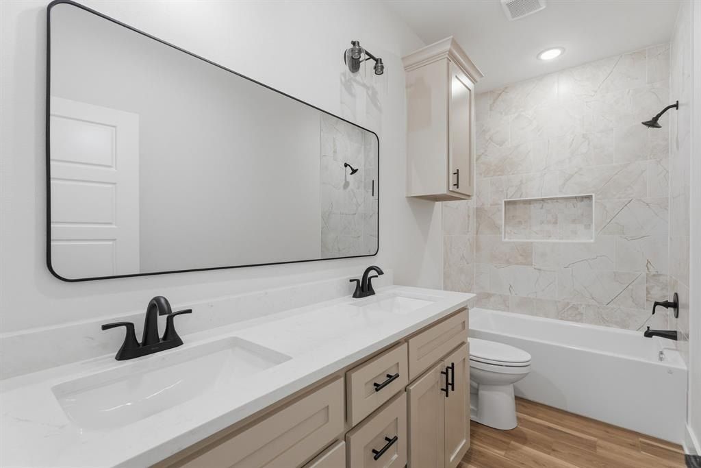 146 Kaul Lane. Bullard, TX 75757