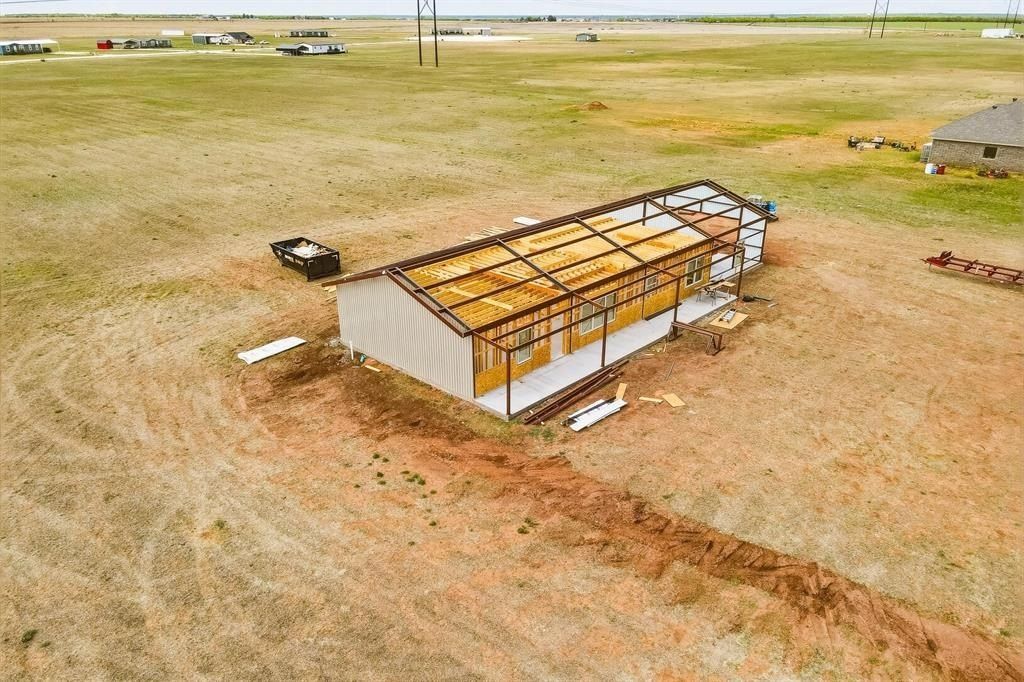 2097 Pr  4282. Hawley, TX 79525