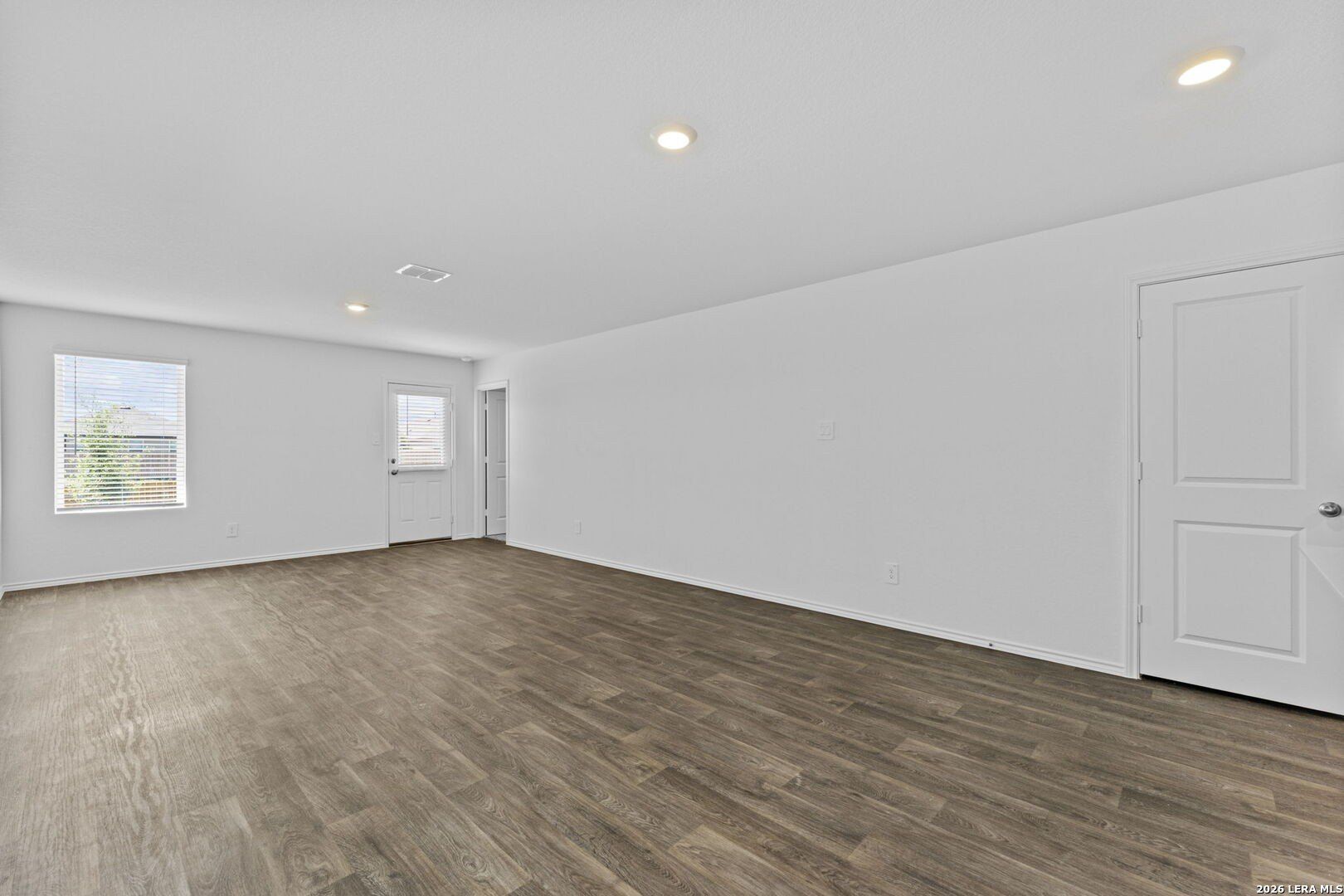 15427 Mint Patch Meadow. Von Ormy, TX 78073