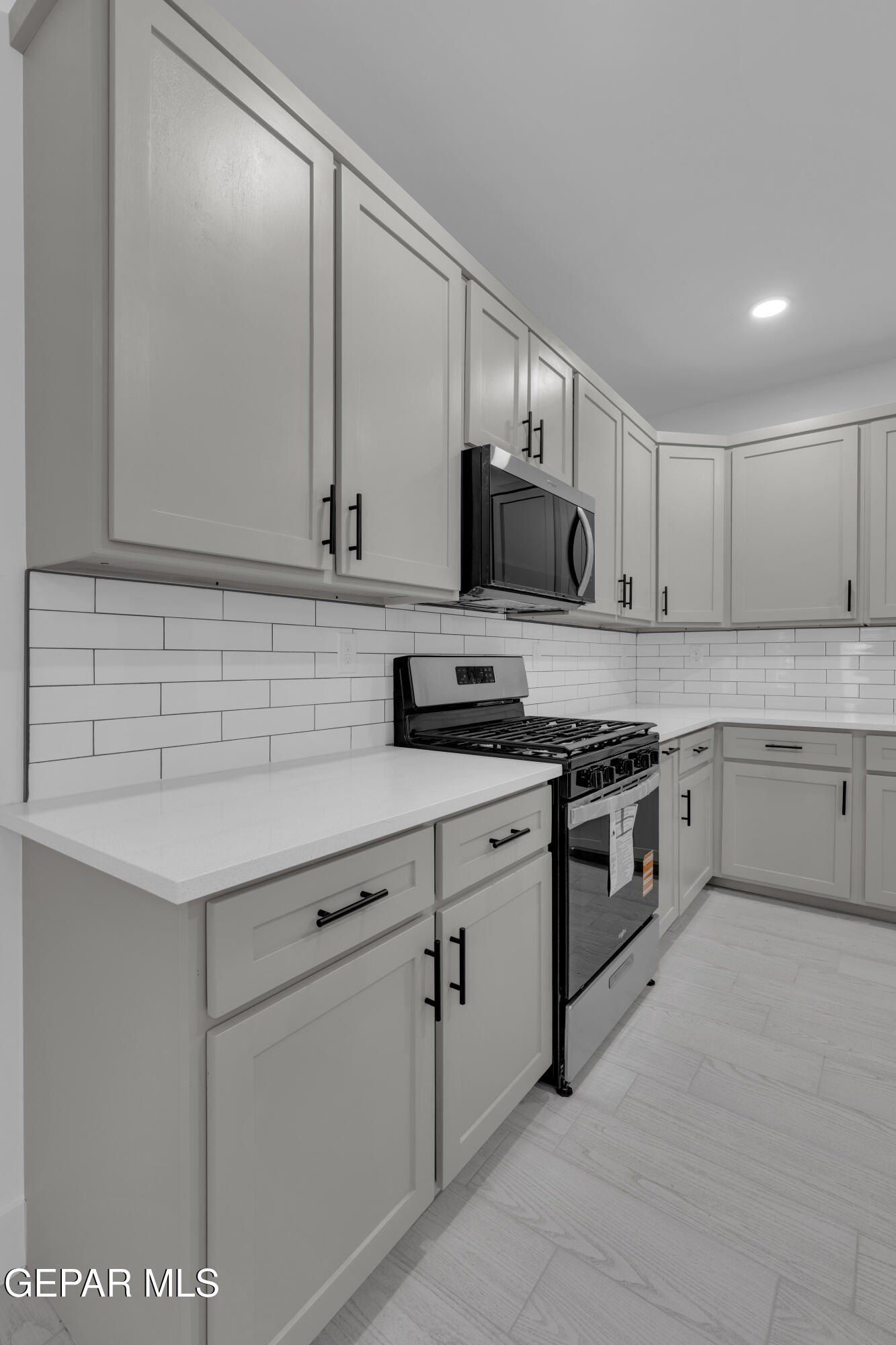 609 San Carlos Court. Fabens, TX 79838