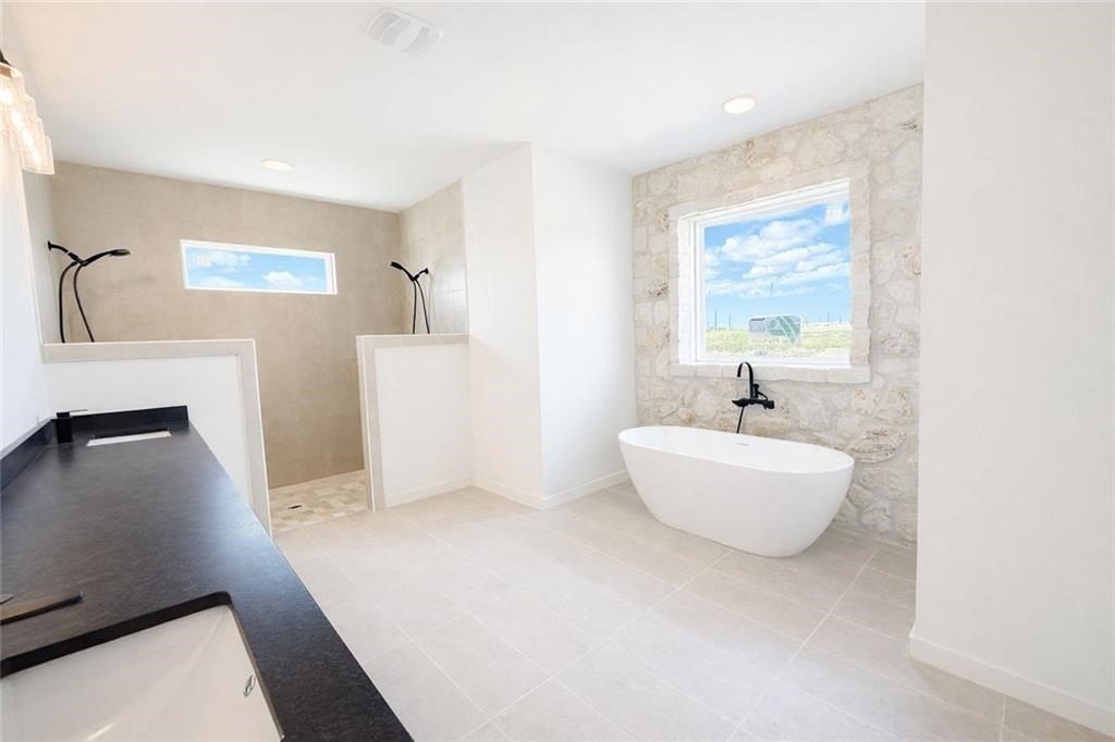 2193 London Ranch Drive. Corpus Christi, TX 78415