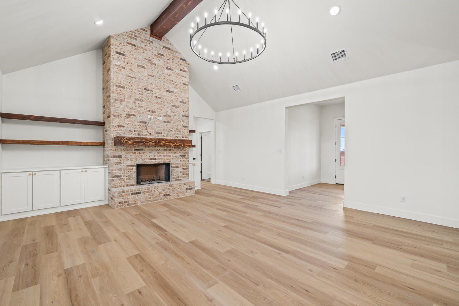 8510 N County Road 1300. Shallowater, TX 79363