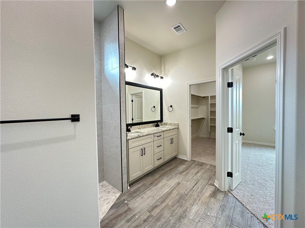 406 Talon Loop. Salado, TX 76571