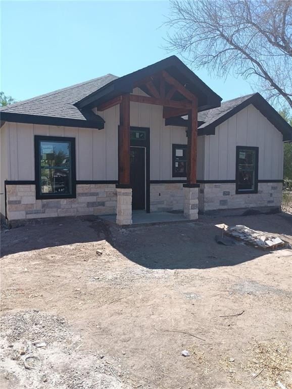 1108 Matamoros Street. Mission, TX 78572