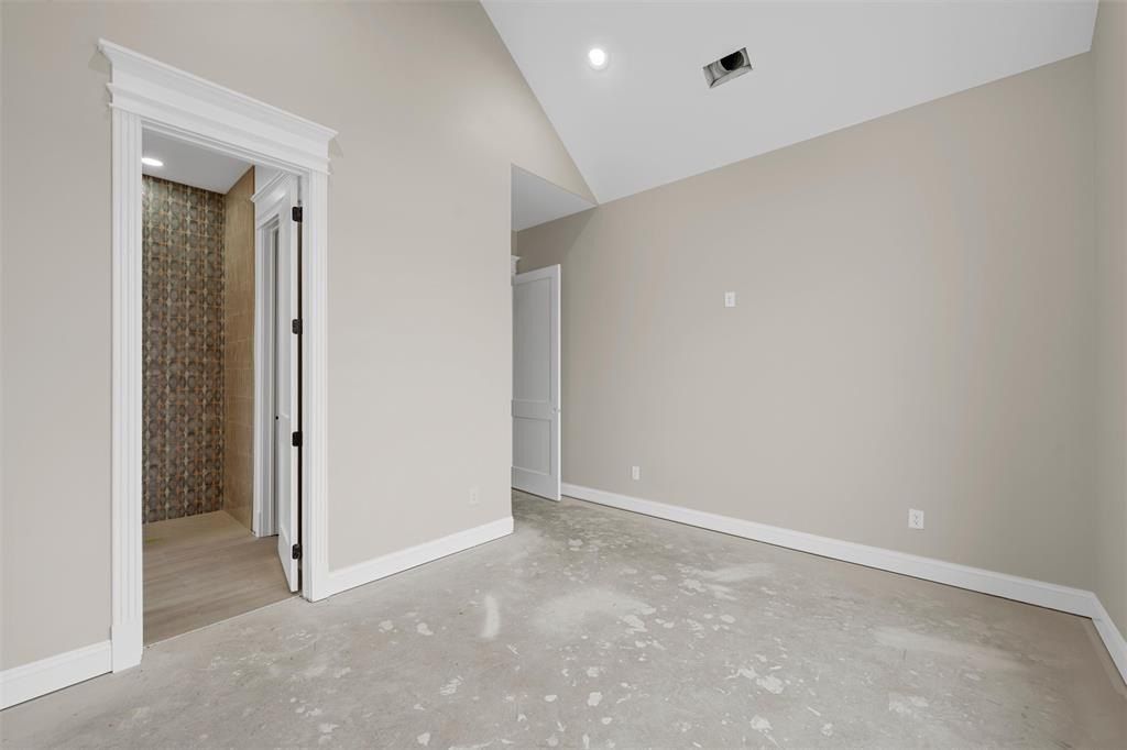 36 Pinehurst Drive. Woodway, TX 76712