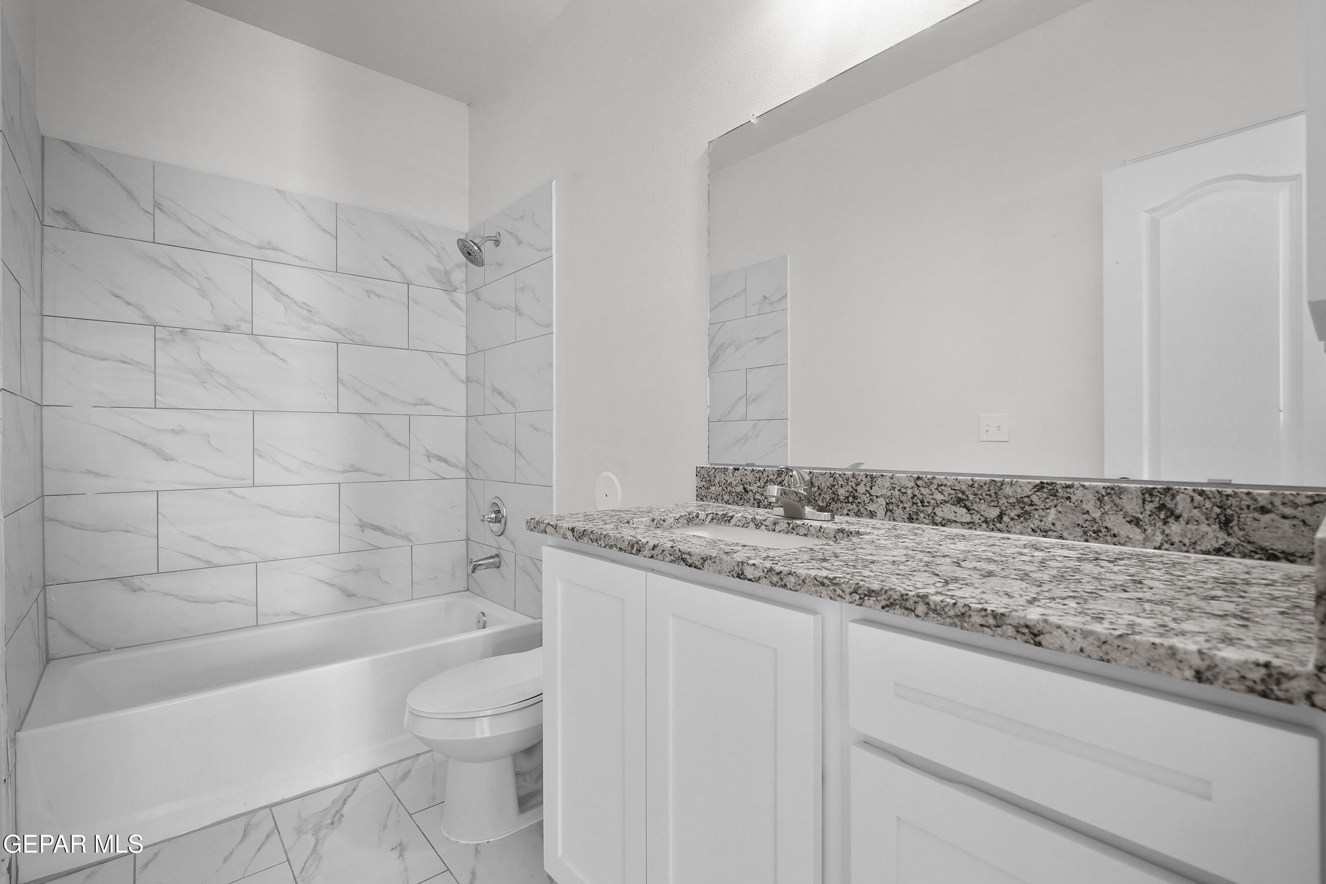 660 Paseo Modesto Drive. El Paso, TX 79928