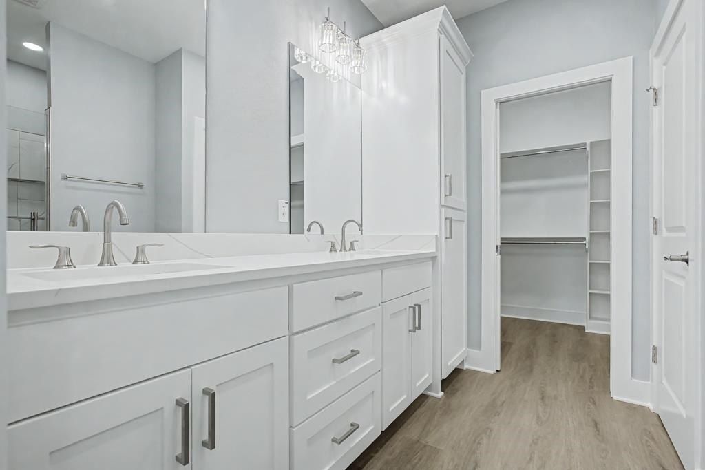 1618 Birch Lane. Kilgore, TX 75662