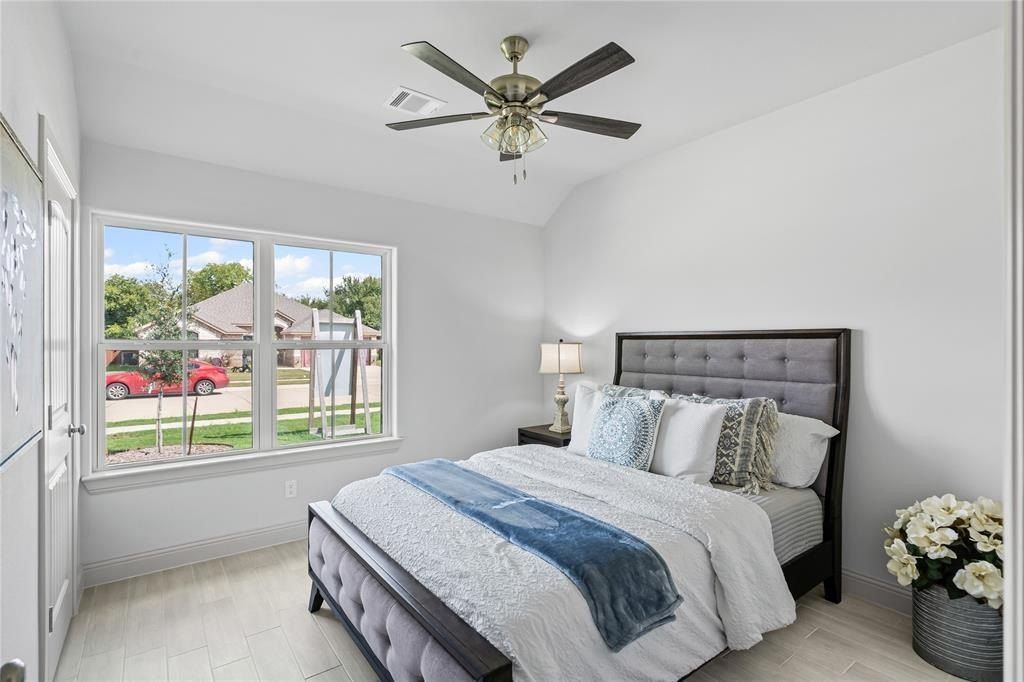 725 Jameson Street. Springtown, TX 76082