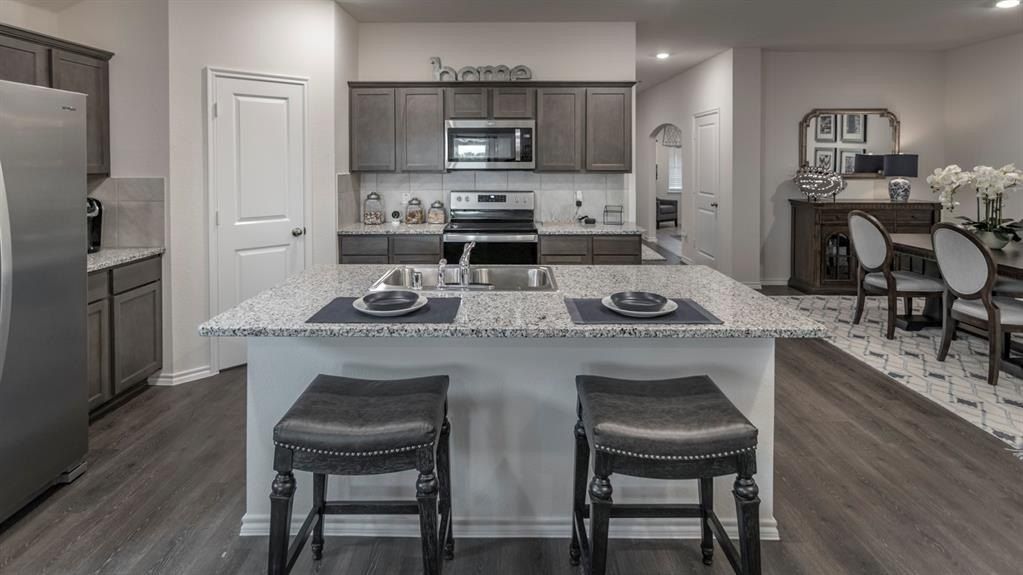 608 Edge Hill Lane. Josephine, TX 75173