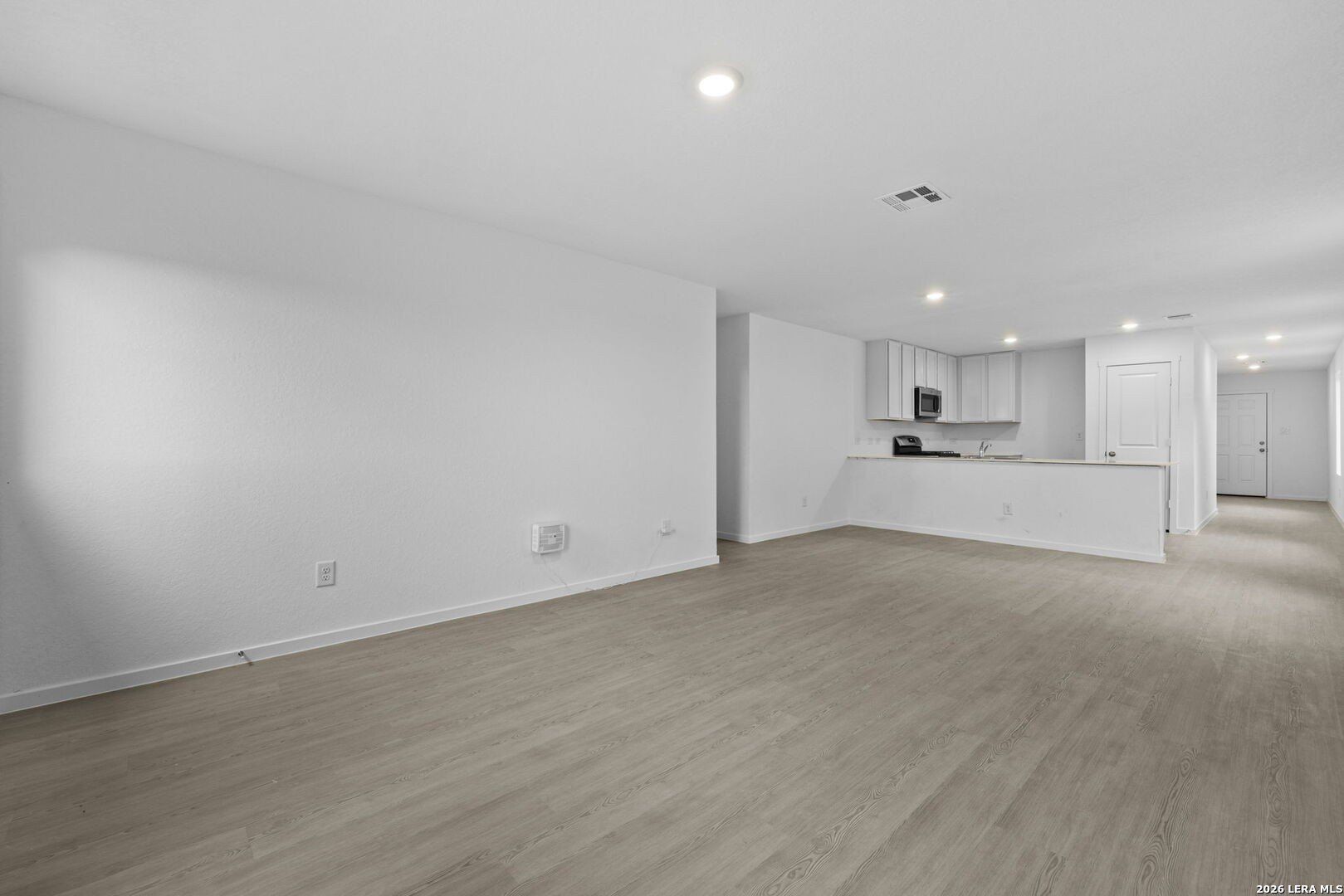 12703 Kathleen St. Saint Hedwig, TX 78152