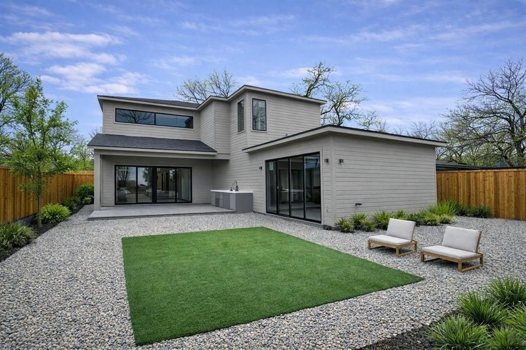 607 Grandview Avenue. Dallas, TX 75223