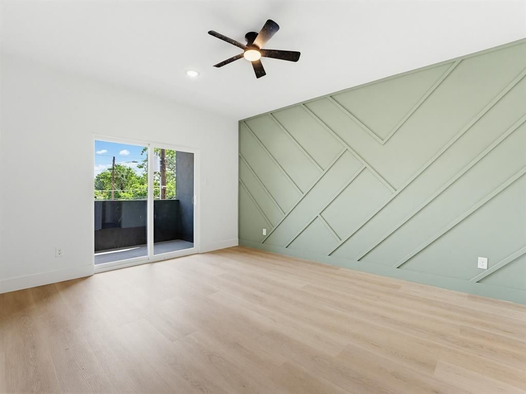 7727 Brownsville Avenue. Dallas, TX 75216