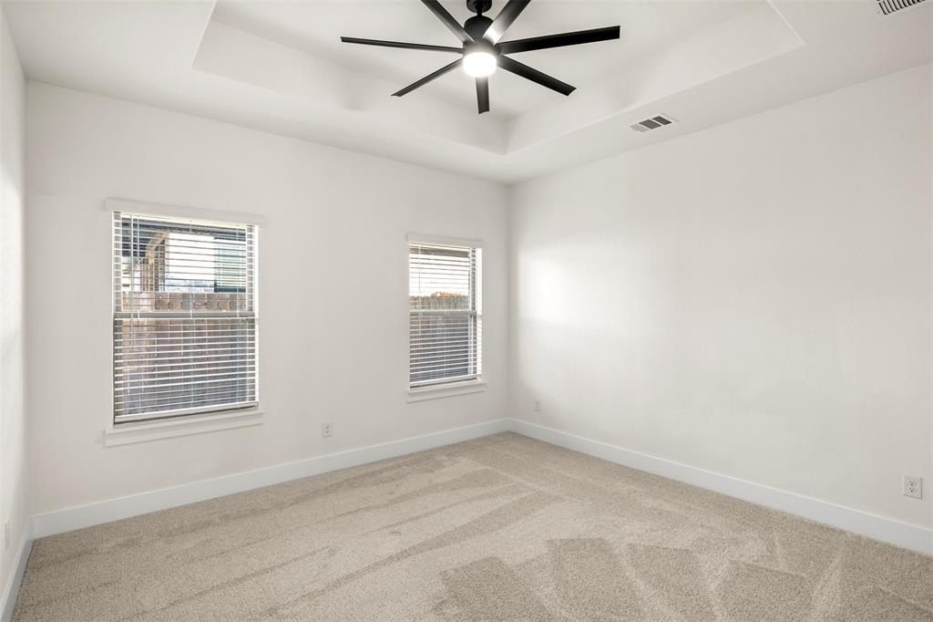 701 Escovedo Drive. Italy, TX 76651