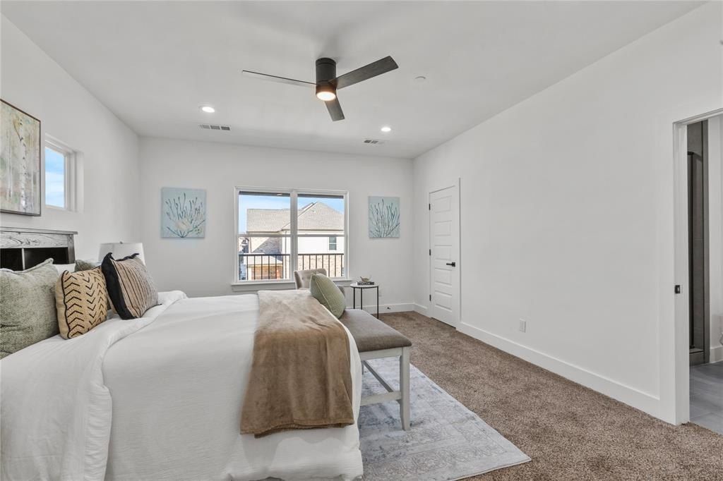 124 Homes Drive. Grand Prairie, TX 75050