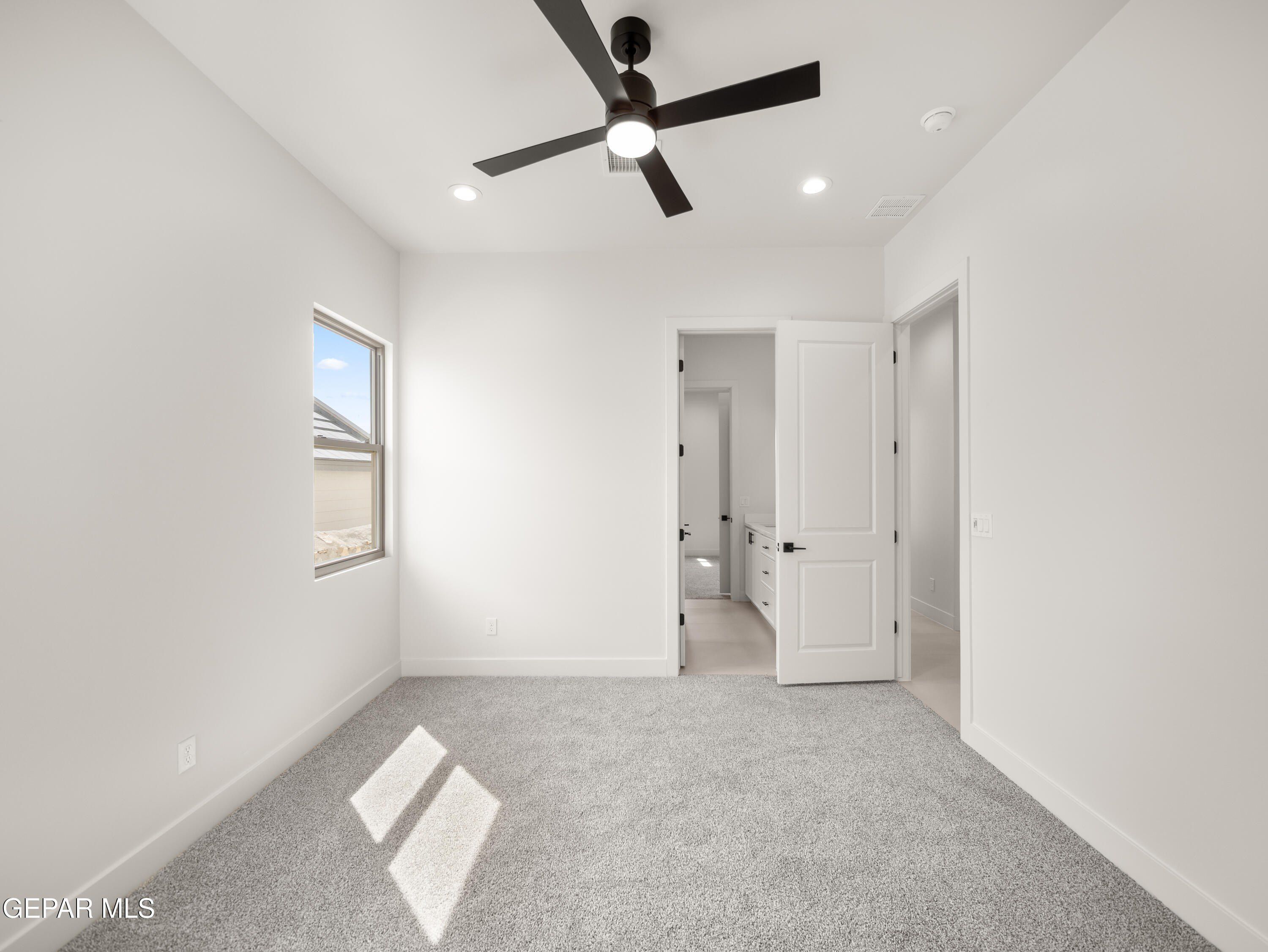 816 Acton Street. Horizon City, TX 79928