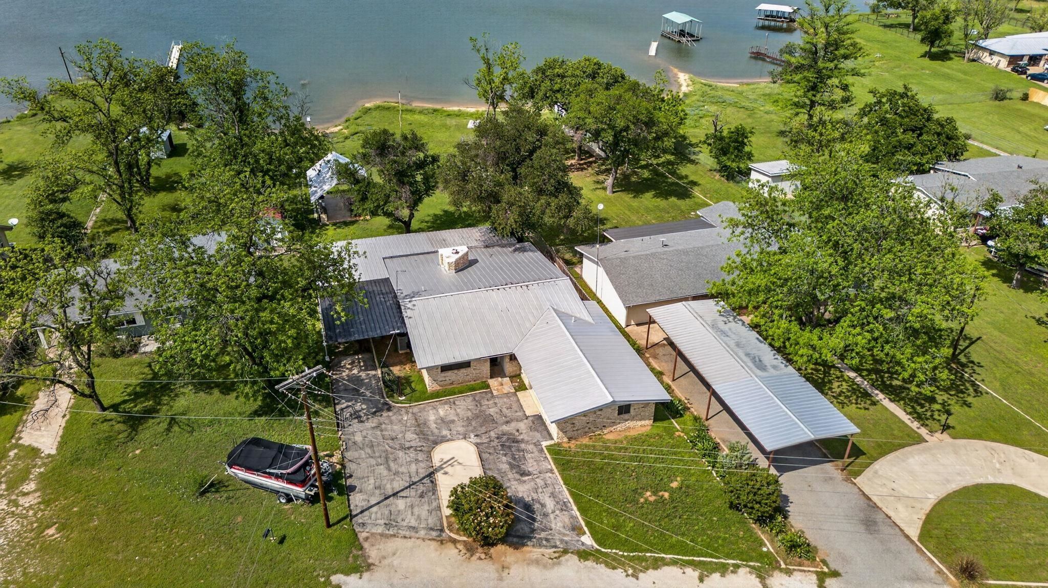 704 Golden Beach Dr. Buchanan Dam, TX 78609