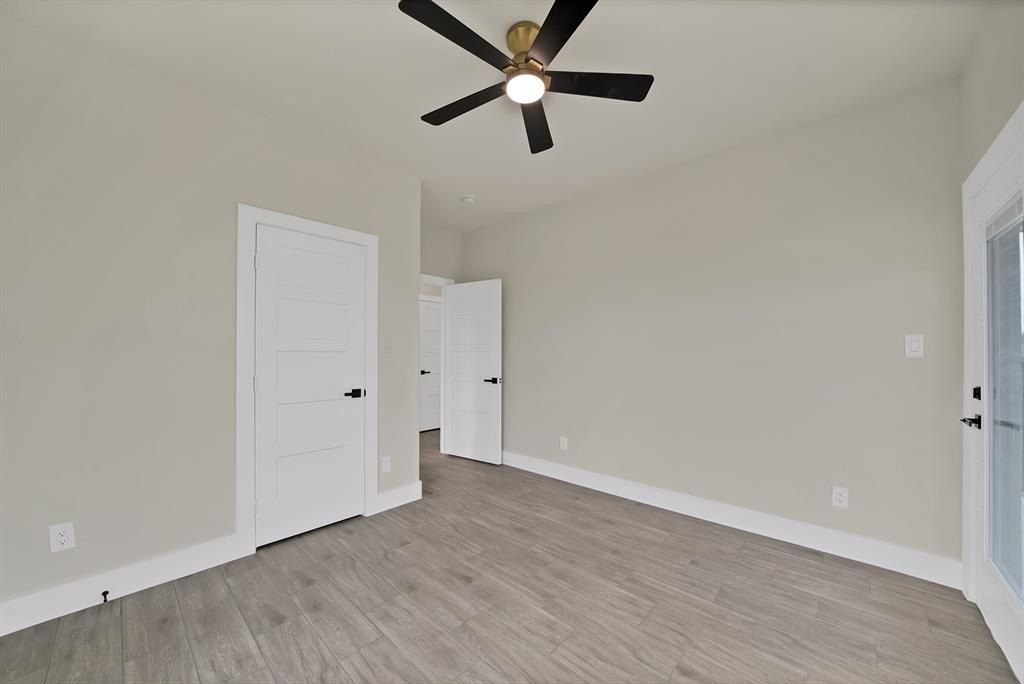 2925 River Ridge Court. Granbury, TX 76048