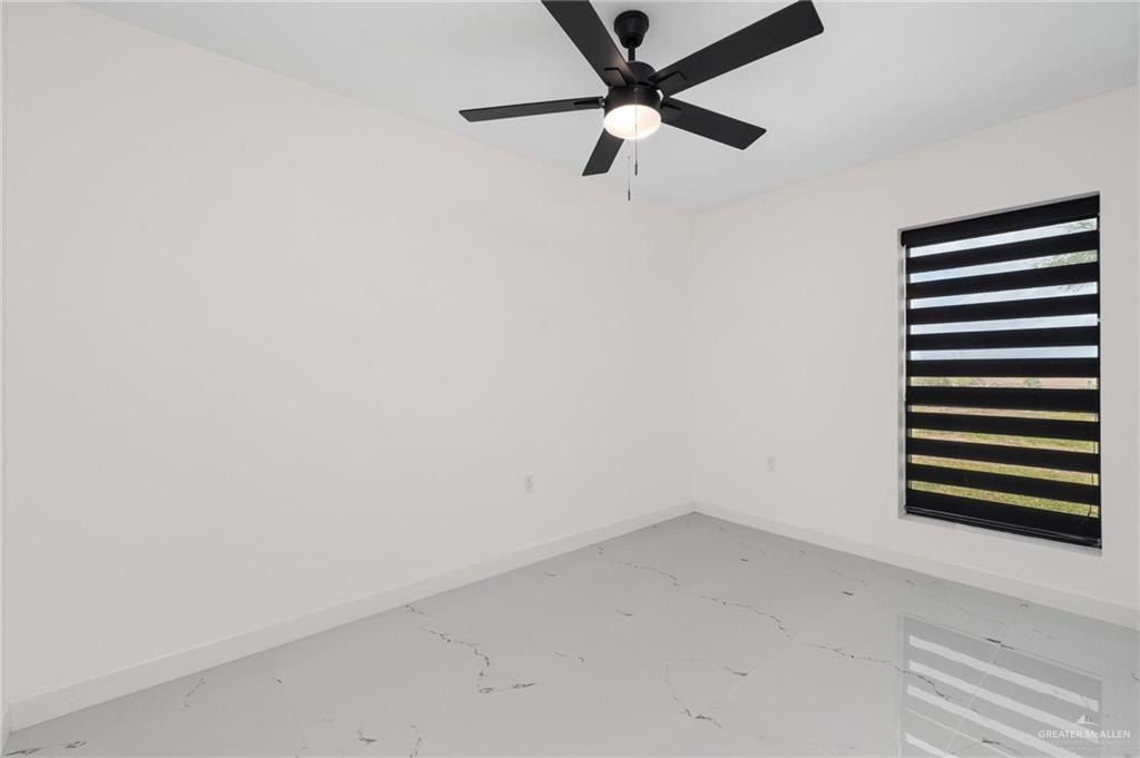 915 Encino Drive. Weslaco, TX 78596