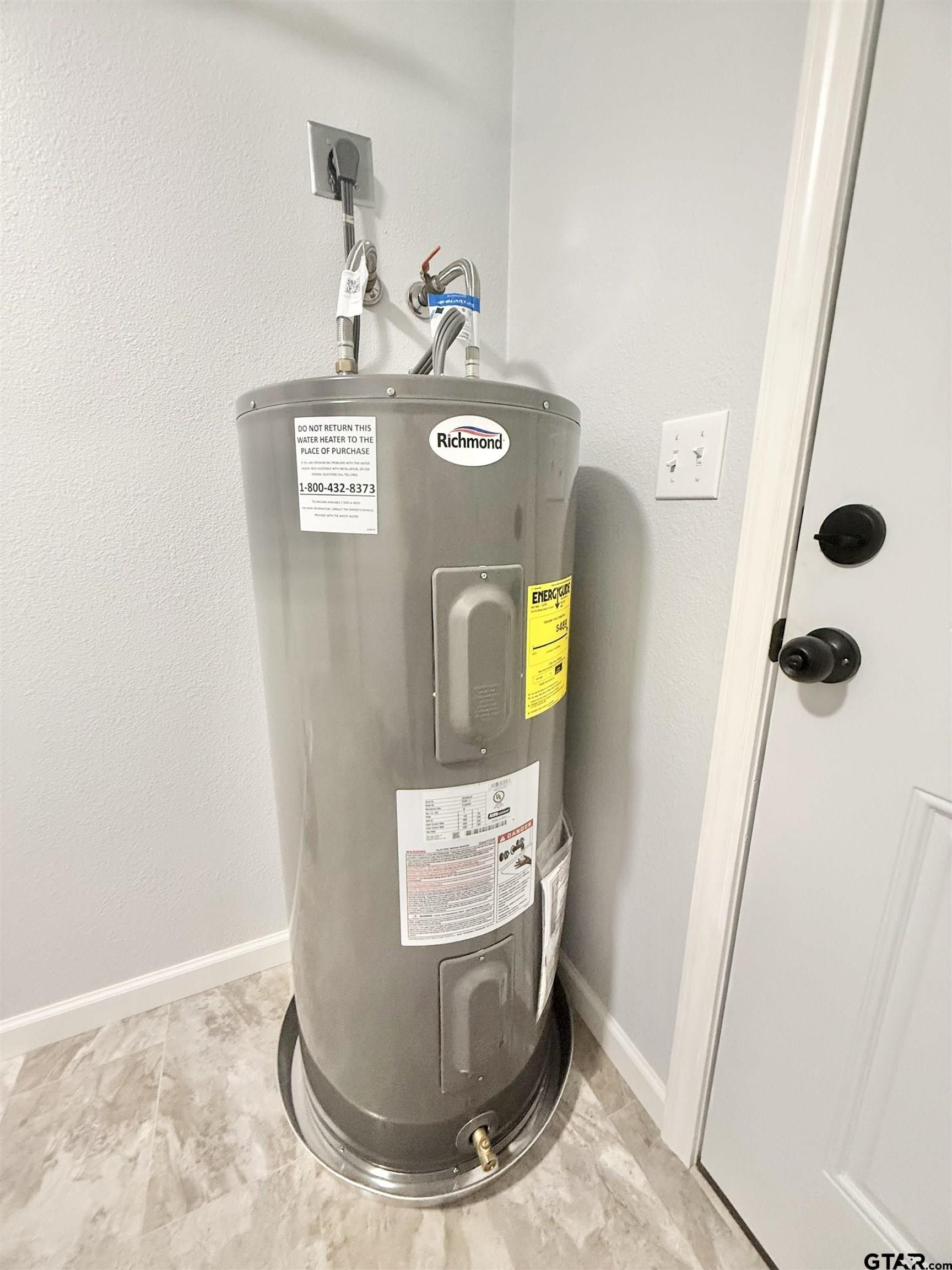 169 Melton St. Gallatin, TX 75764