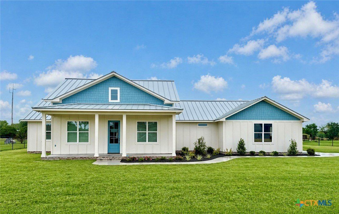 297 Honeycomb. Victoria, TX 77904