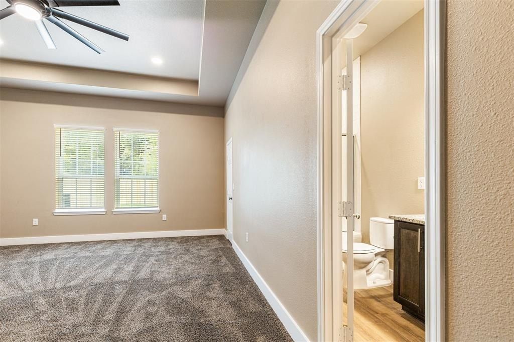 413 Henderson Street. Bonham, TX 75418