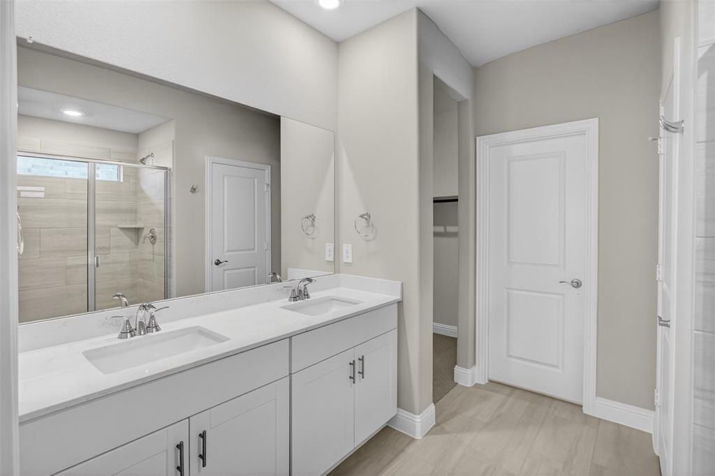 2700 Grand Canyon Street. Arlington, TX 76013