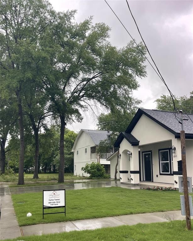 602 W Newton Street. Terrell, TX 75160