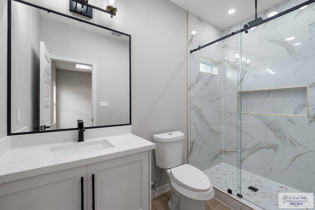 6231 Queens Woods. Brownsville, TX 78526