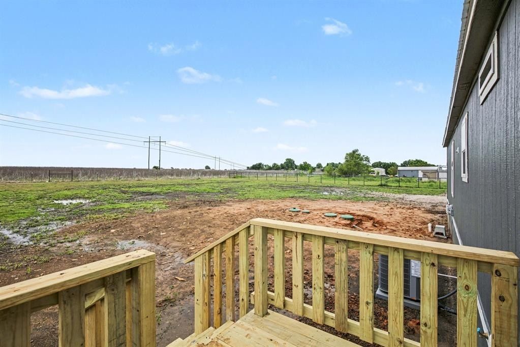 4109 County Road 405. Alvarado, TX 76009