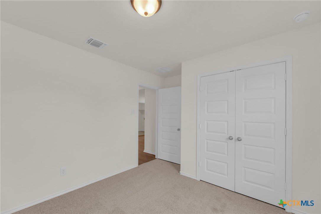 1925 Jadd Street. Belton, TX 76513