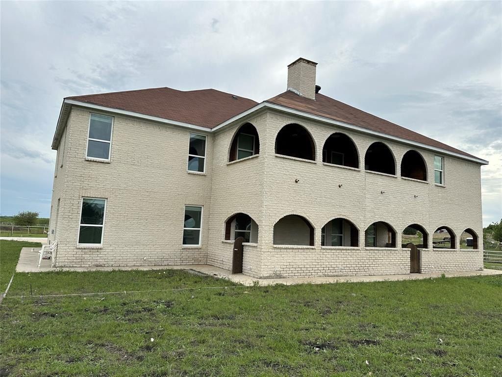 241 Gentry Road. Ennis, TX 75119