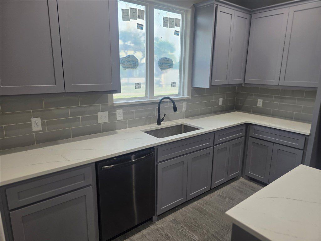 714 Mereet Drive. Corpus Christi, TX 78418