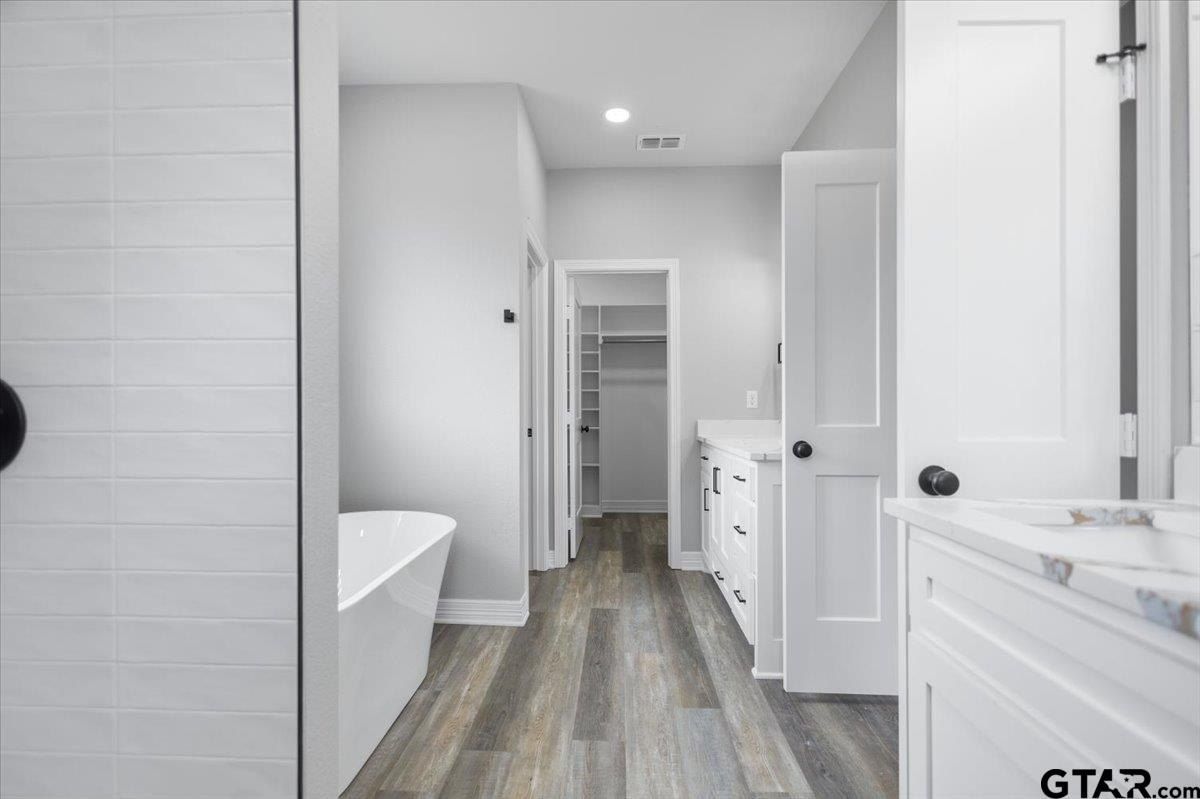 19462 Cedarpark Pl. Lindale, TX 75771