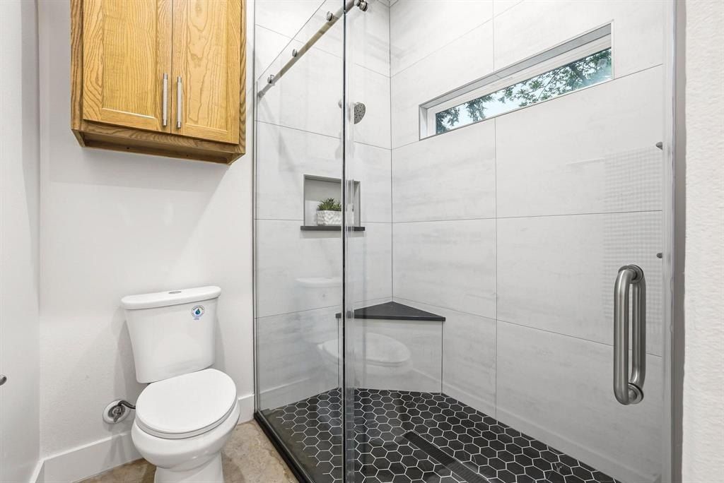 1838 S Park Avenue. Denison, TX 75020