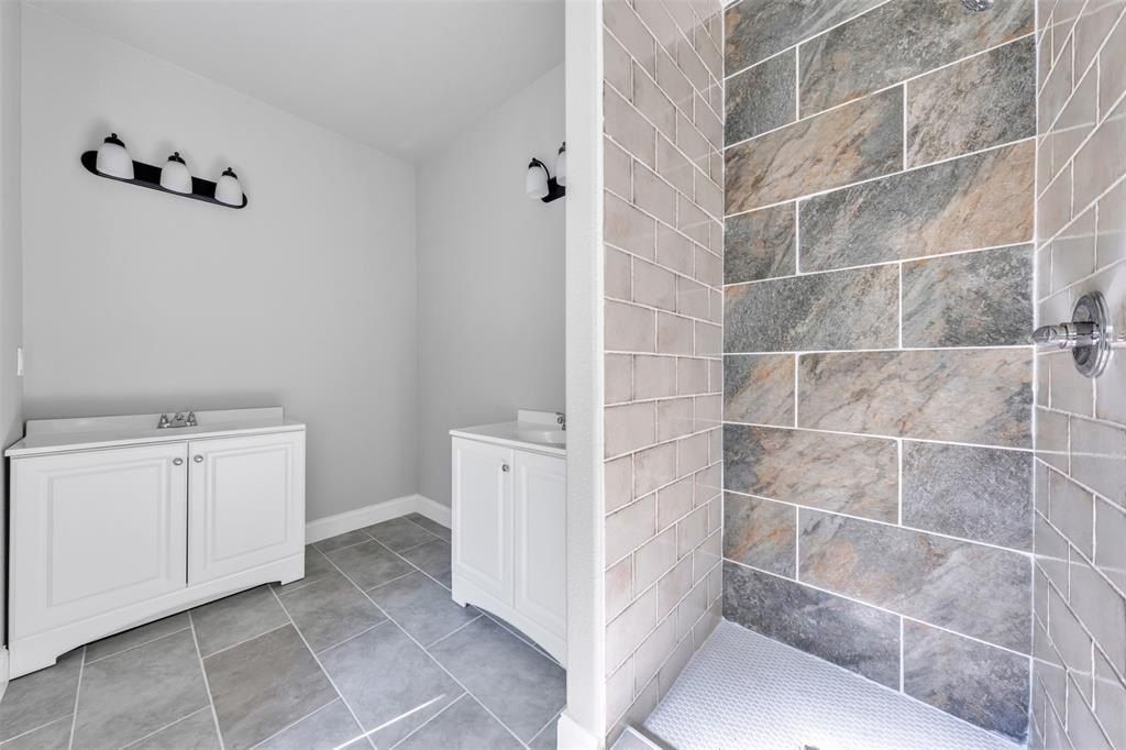 303 Pemberton Street. White Settlement, TX 76108