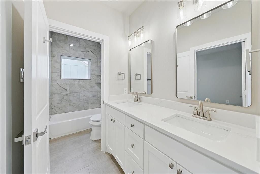 113 Church Street. Waxahachie, TX 75165