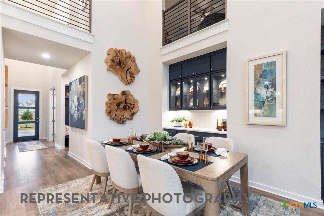 6305 Comanche Moon Trail. Austin, TX 78747