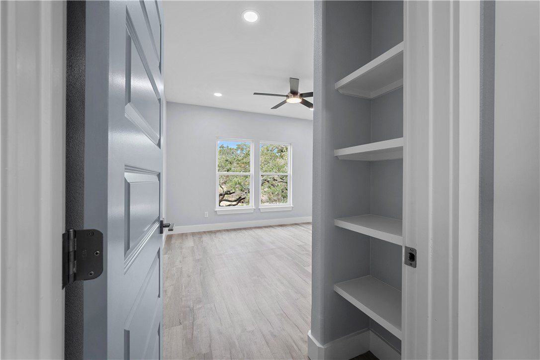 151 Front St. Rockport, TX 78382