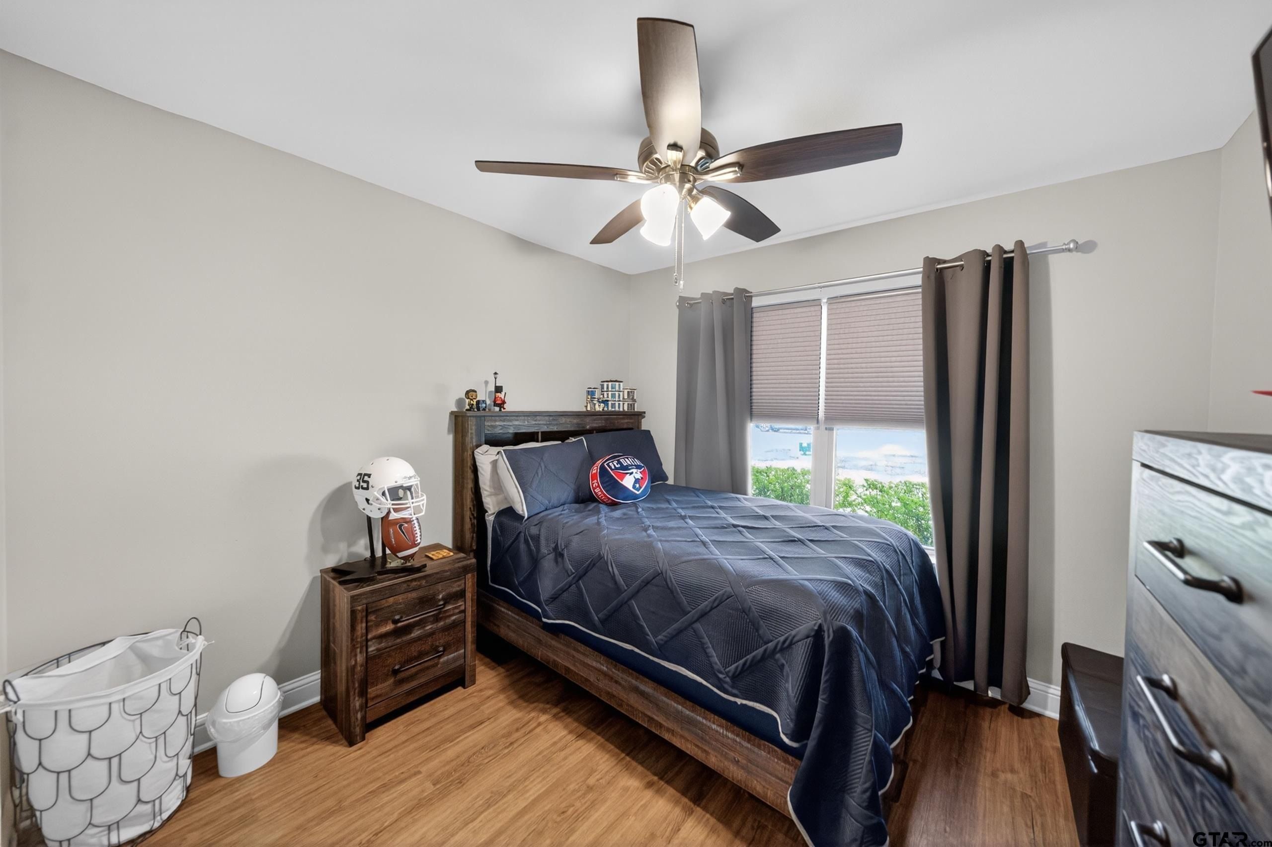 412 Meadows Lane. Chandler, TX 75758
