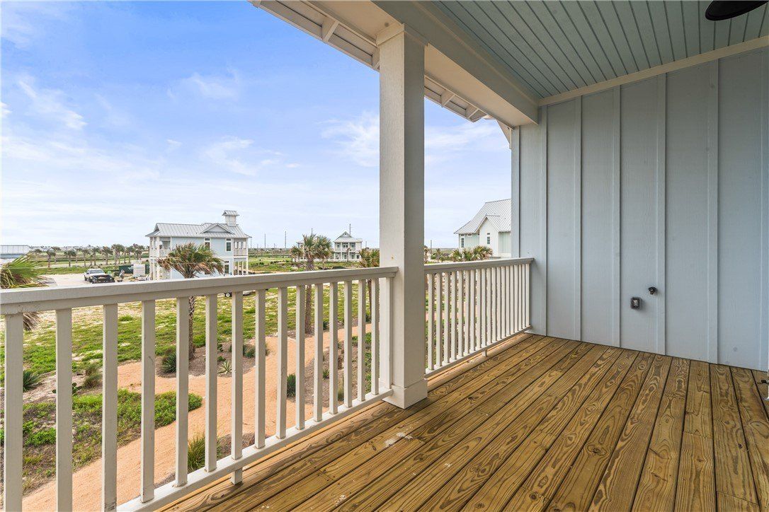 205 Horse Tail Lane. Port Aransas, TX 78373
