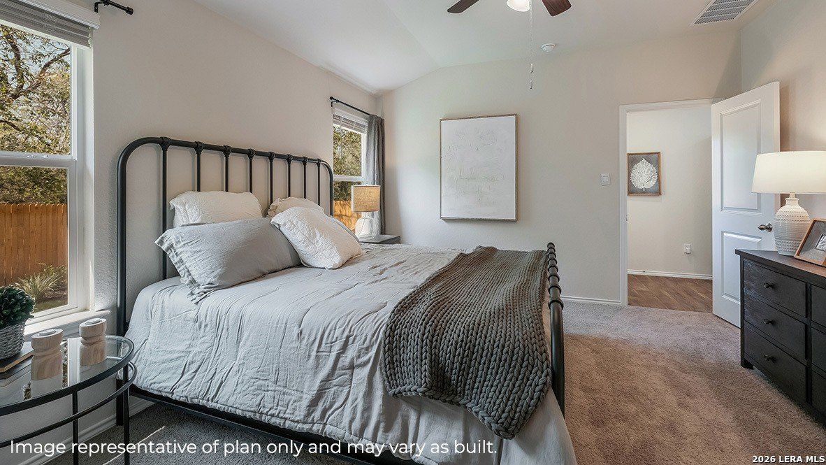 5213 Totem Bluff. San Antonio, TX 78238