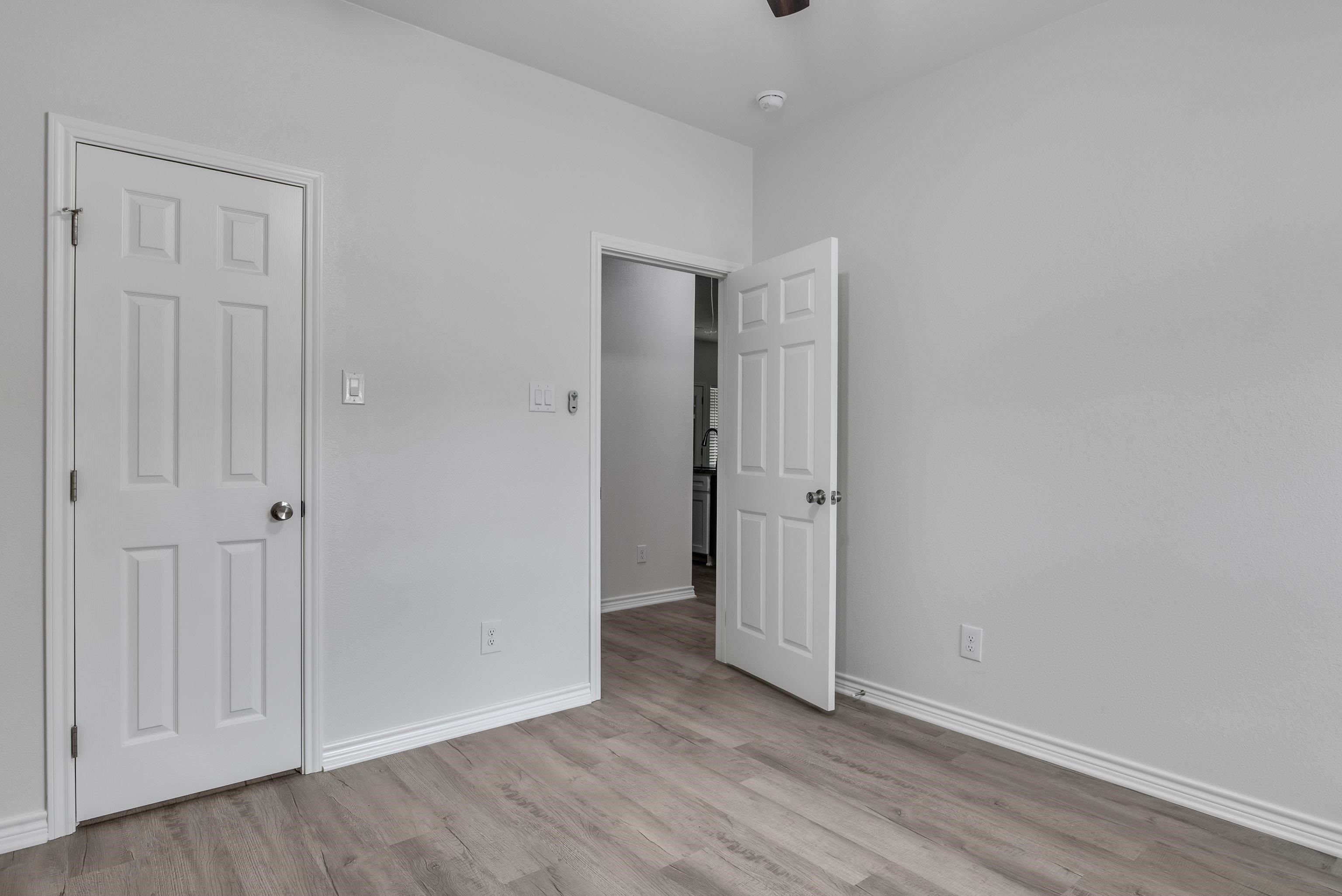 121 Electra. Longview, TX 75602