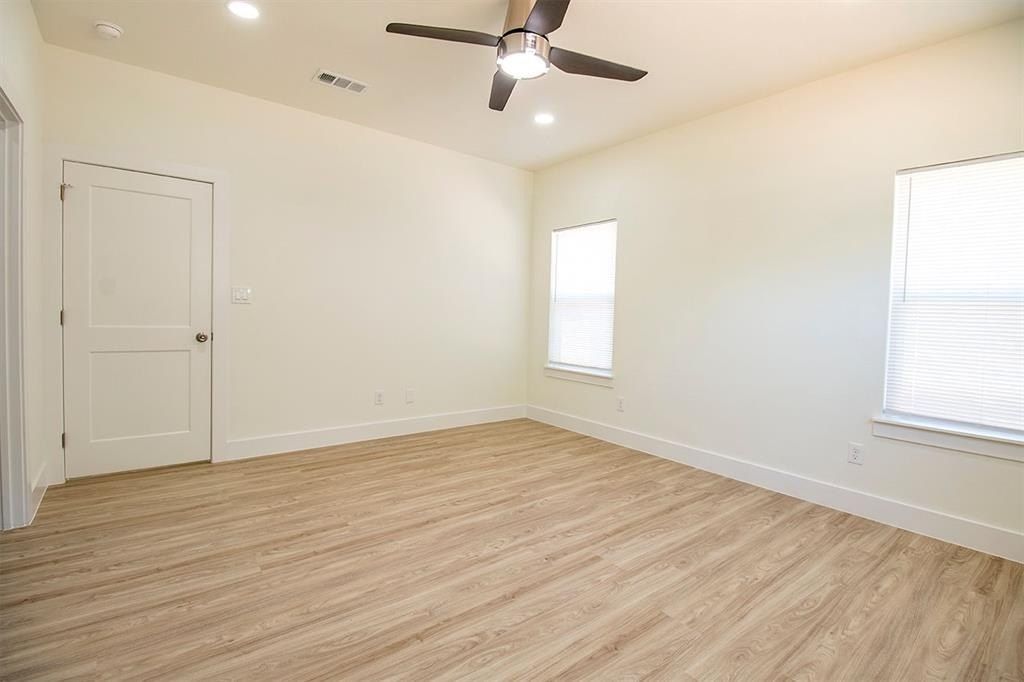 525 N Washington Street. Grand Saline, TX 75140