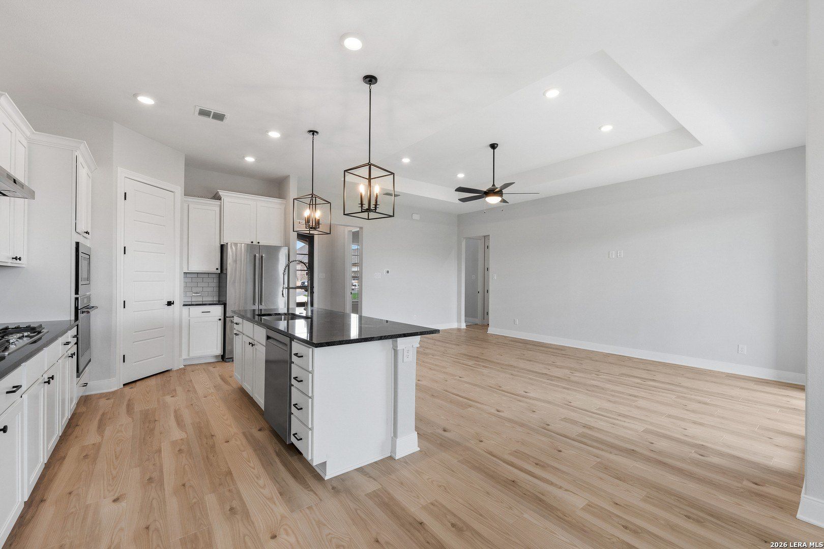 204 Azalea Aly. Castroville, TX 78009